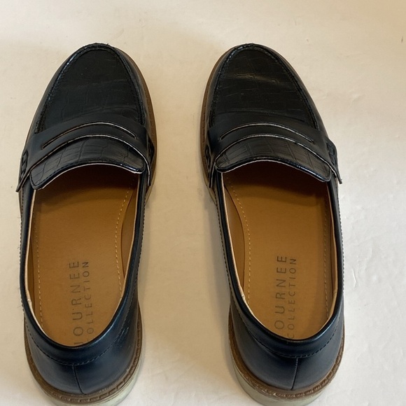 Journee Collection Women's Kenly Slip-On Loafers Black Size 8 - Picture 7 of 12